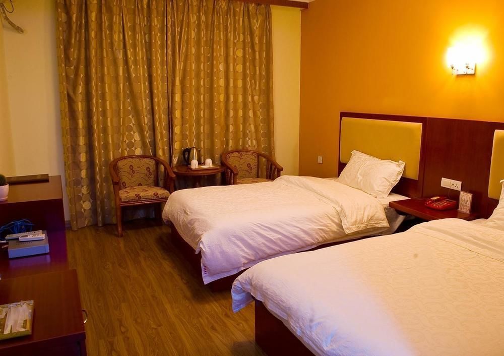 Yueliangwan Hotel Liuzhou Esterno foto