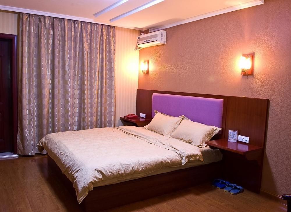 Yueliangwan Hotel Liuzhou Esterno foto